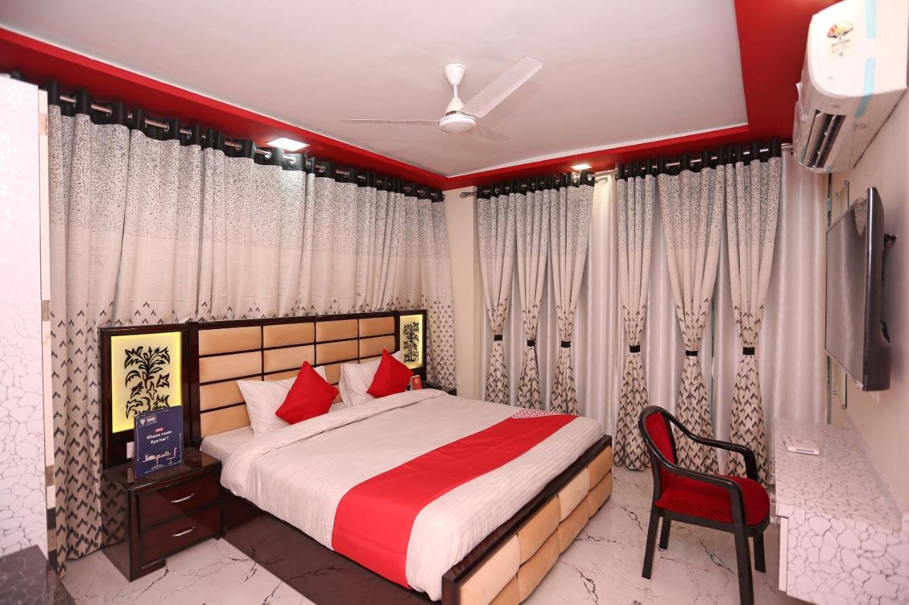 Oyo 23495 Hotel The Park Juhi Bari Exterior photo