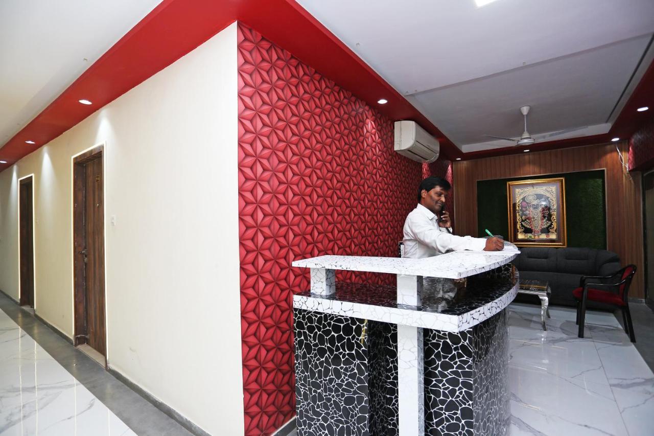 Oyo 23495 Hotel The Park Juhi Bari Exterior photo